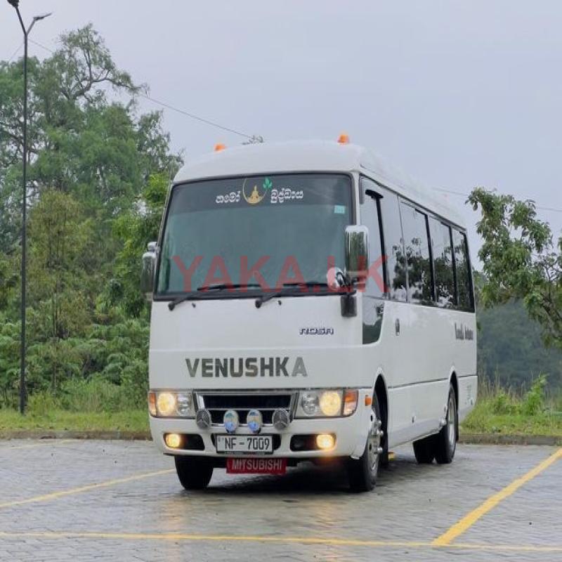 Mitsubishi Rosa 2012