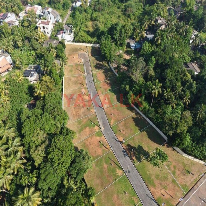 8 Perch land in Hokandara, Thalawathugoda for sale