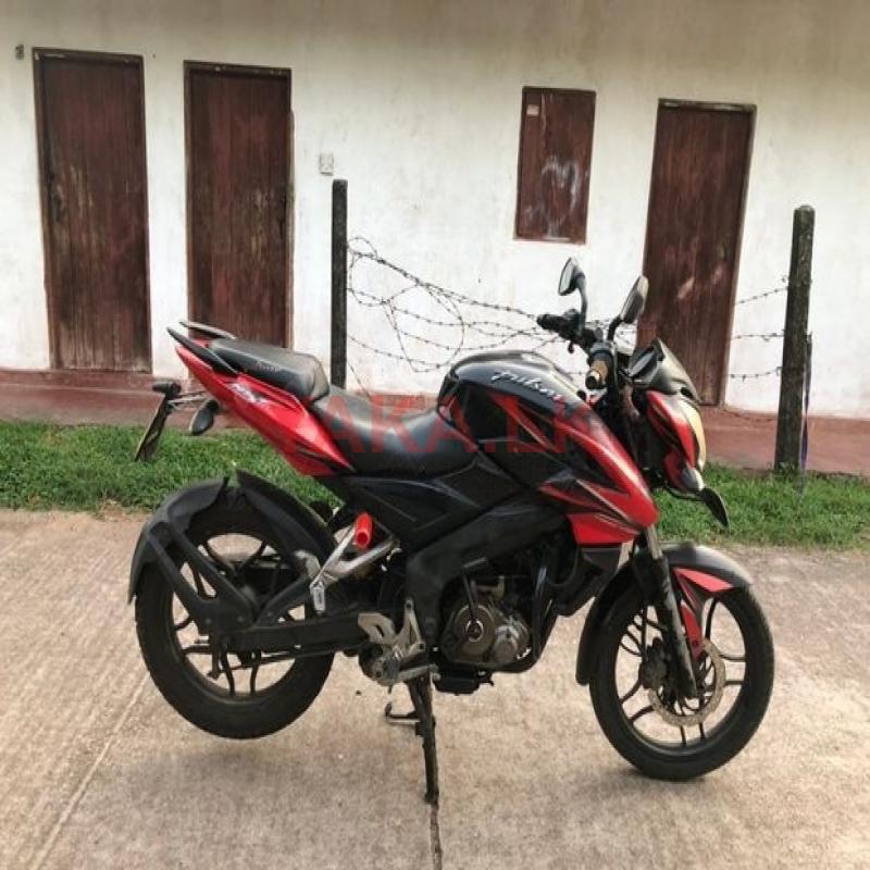 Bajaj Pulsar Ns 150 2017