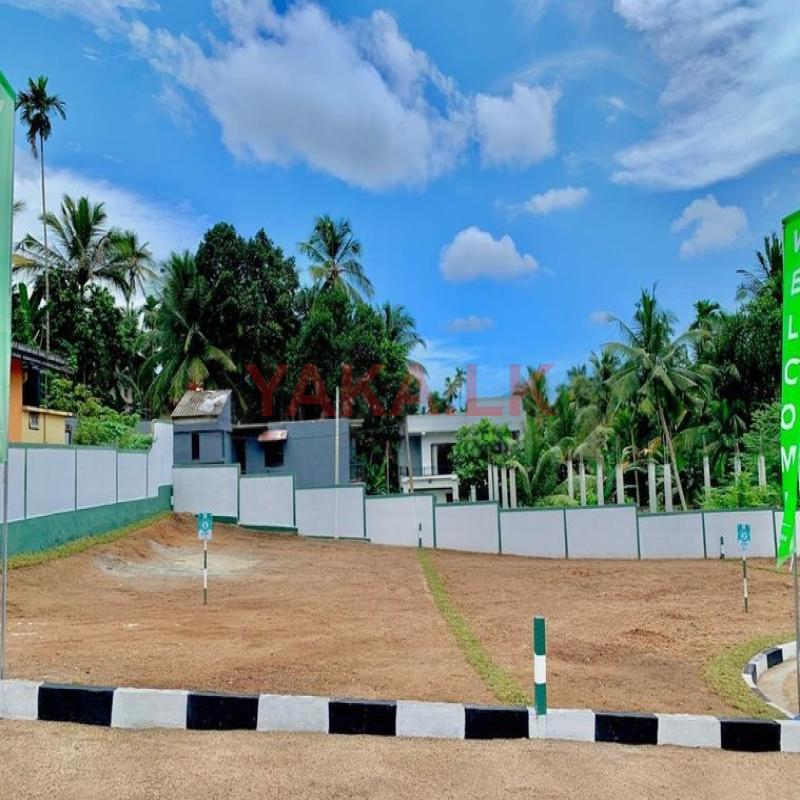 Super Luxury Land Plots For Sale In Malabe Welivita