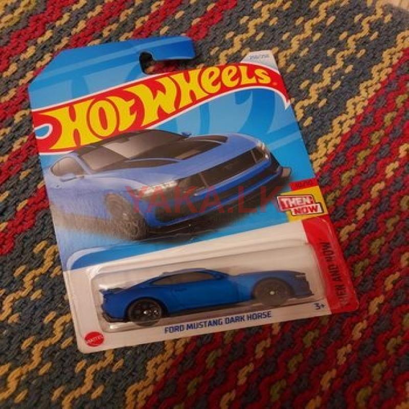 Hot Wheels Ford Mustang Dark Horse