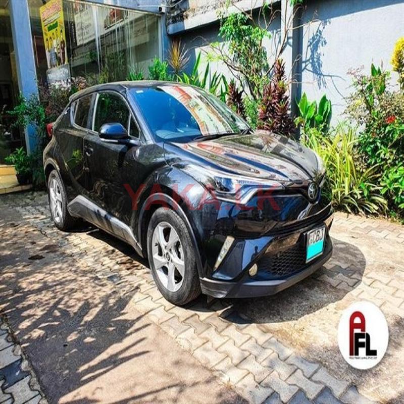 Rent a Car-Toyota Chr