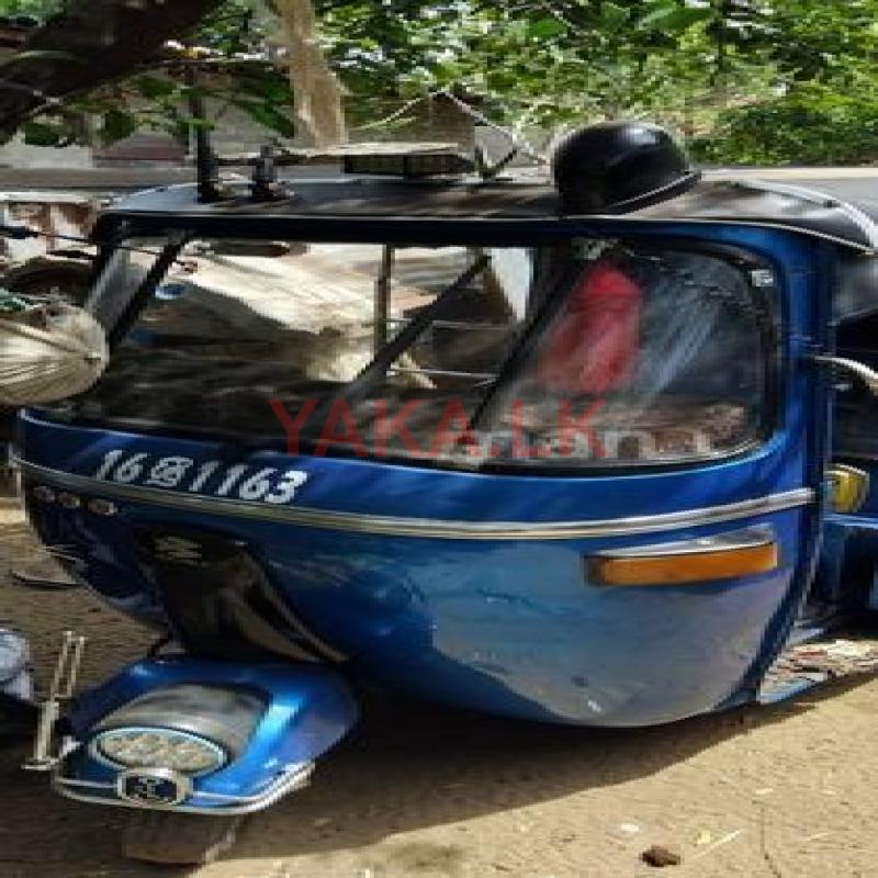 Bajaj RE 1985