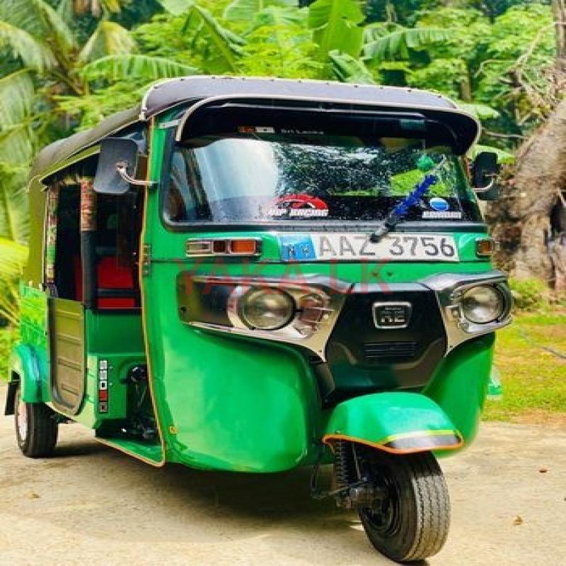 Bajaj RE Three Wheeler 2015