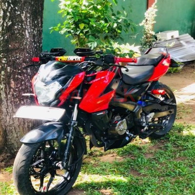 Bajaj Pulsar NS200 2016