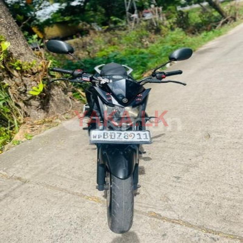 Yamaha FZs V2 2016