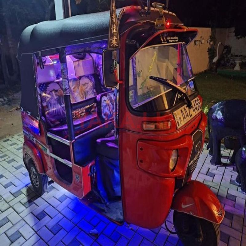 Bajaj RE 2020