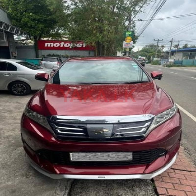 Toyota Harrier Premium Plus 2017