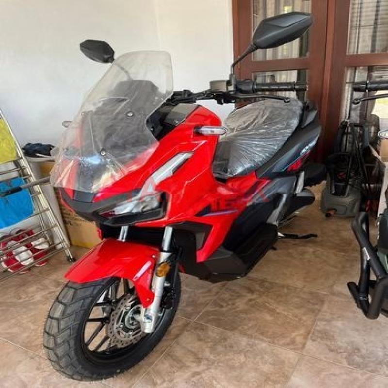 Honda ADV 150 2025