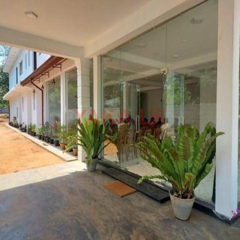 Commercial Building for Rent in Anuradhapura, Kekirawa