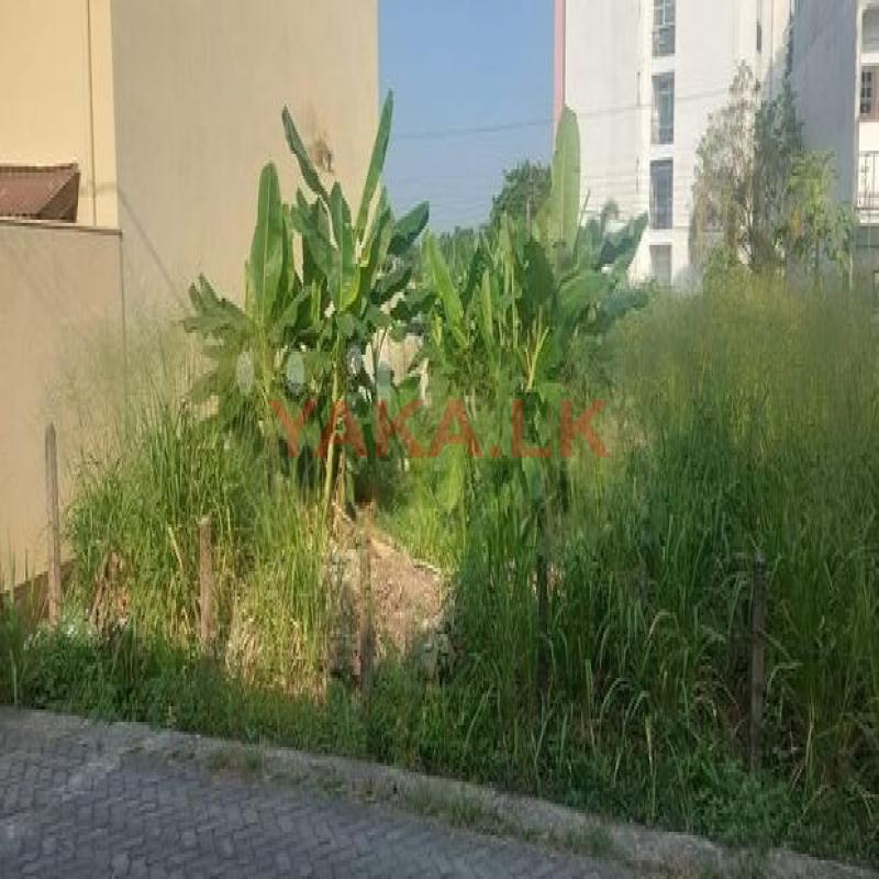Land in Malabe For Sale
