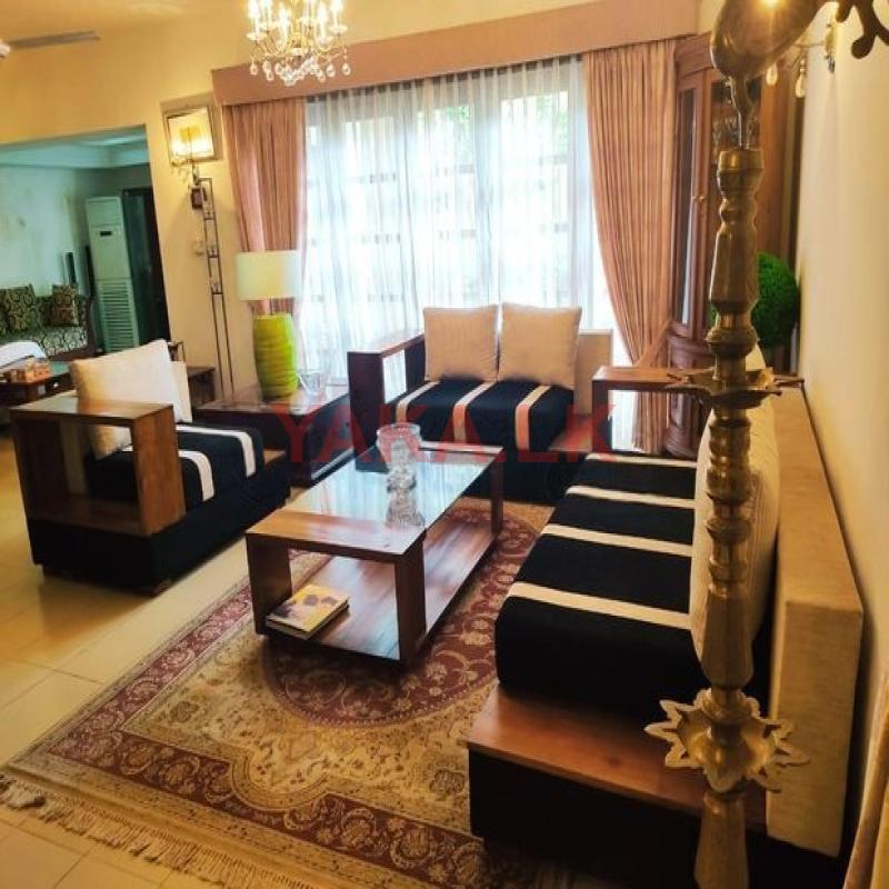 Colombo 05 - Luxury House for rent (Furnished / Unfurnished)