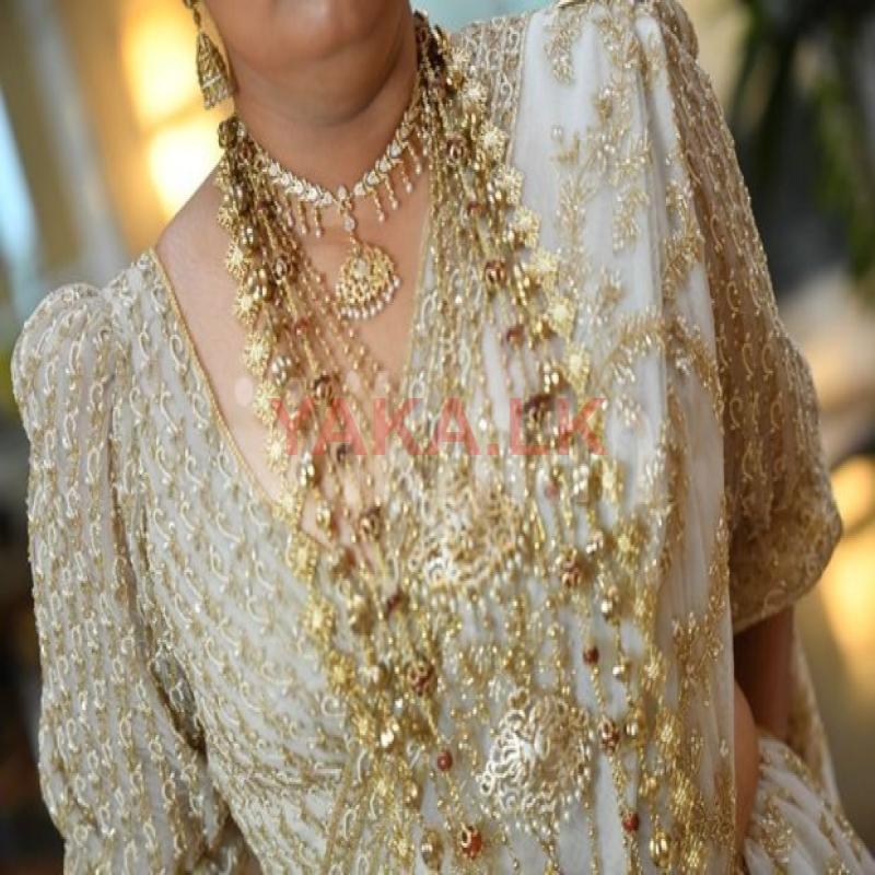 Elegant Made up Kandyan Bridal Saree