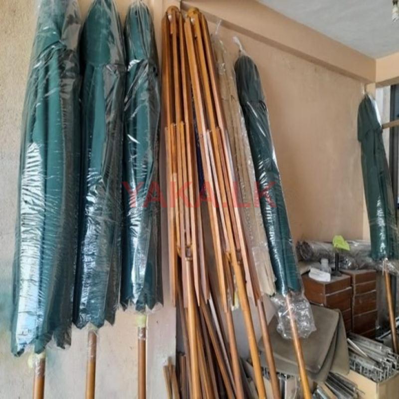 GARDEN UMBRELLAS