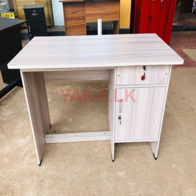New 4*2 Ft Melamine Office Table . (works ).