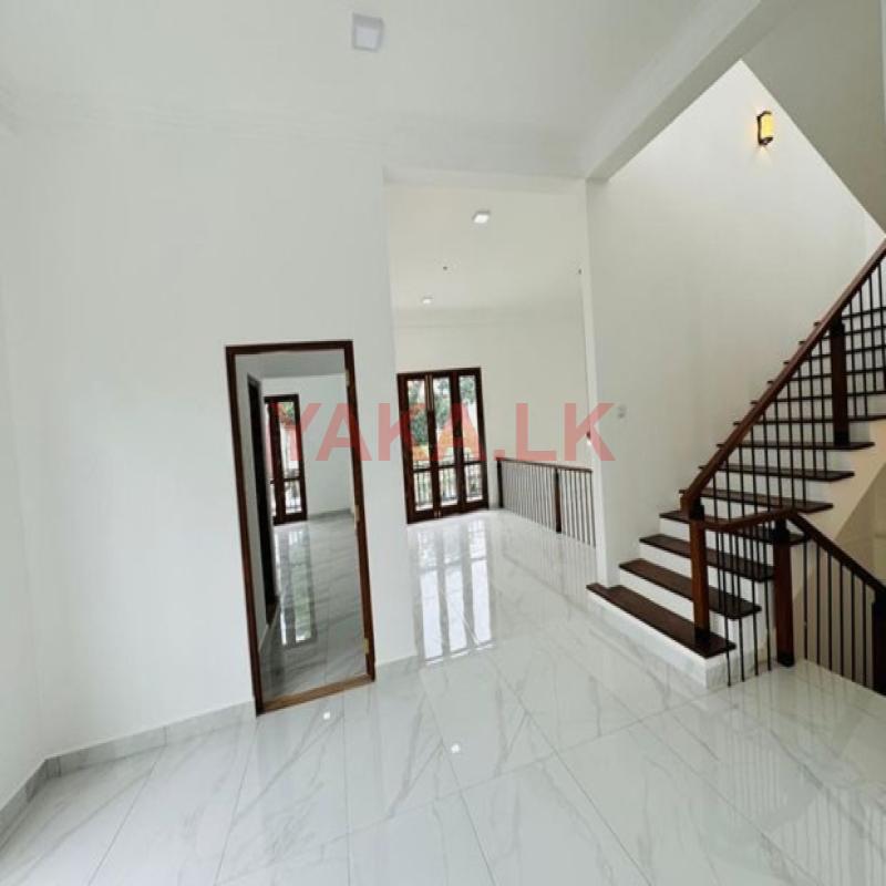 Brand New Modern super luxury 2 Story House-piliyandala city