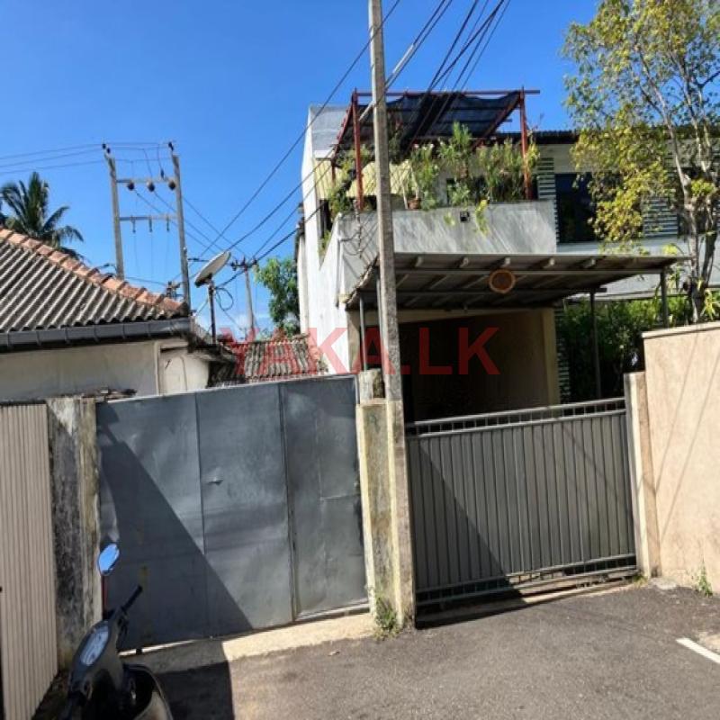 House for Sale in Dehiwala