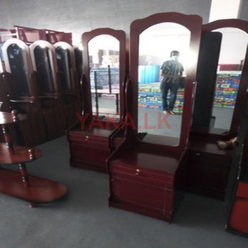 dressing table (D-2)
