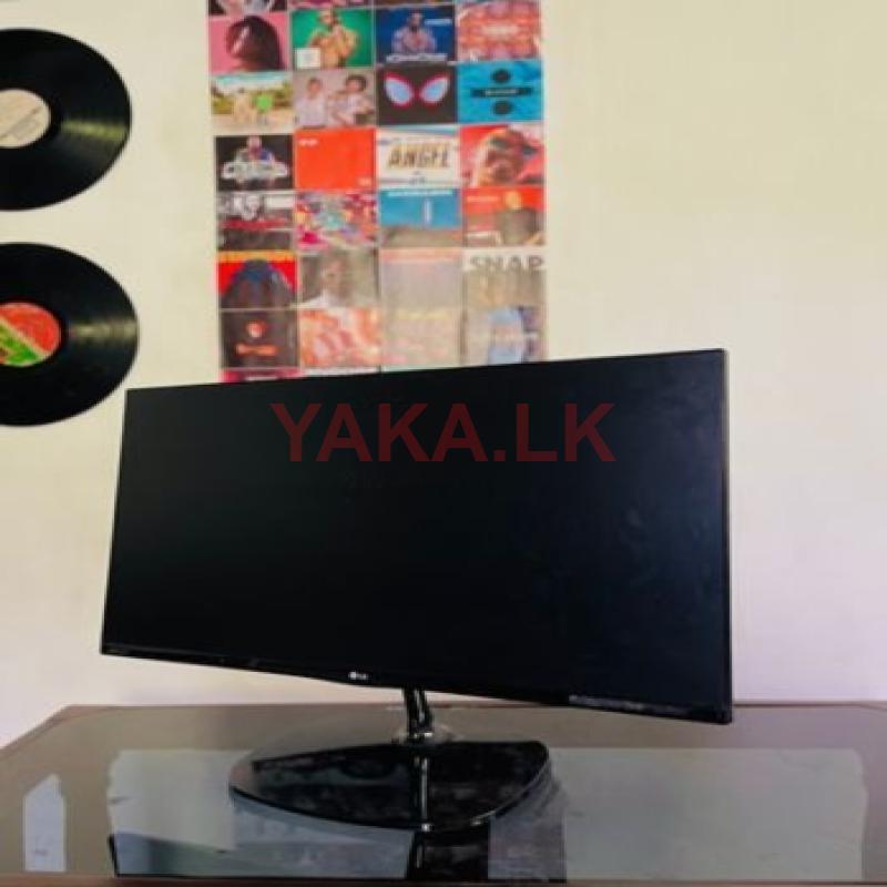 i3 9th Gen CPU with Monitor Set