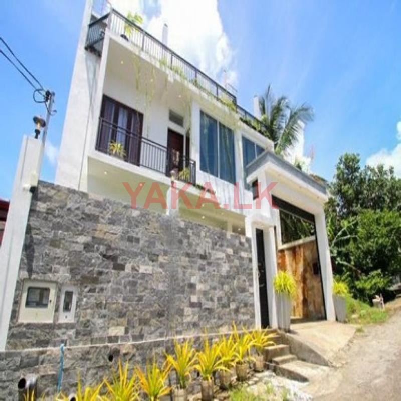 Brand New Super Luxury House With Pool For Sale In Kottawa Mattegoda
