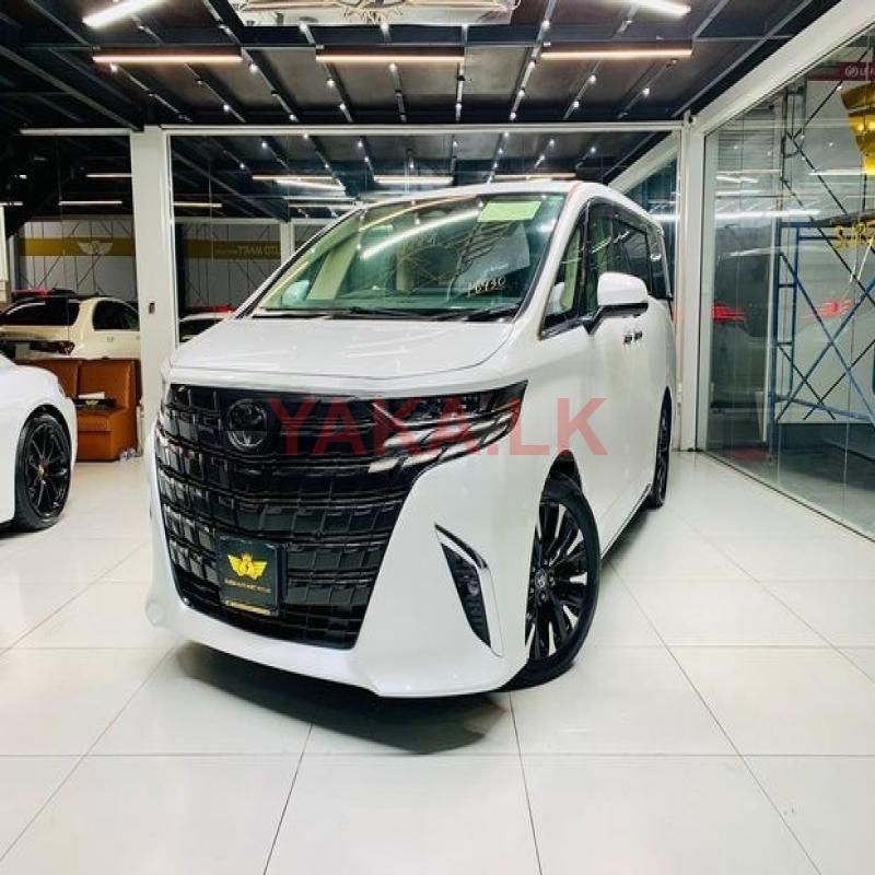 Toyota Alphard EXECUTIVE LOUNGE 2024