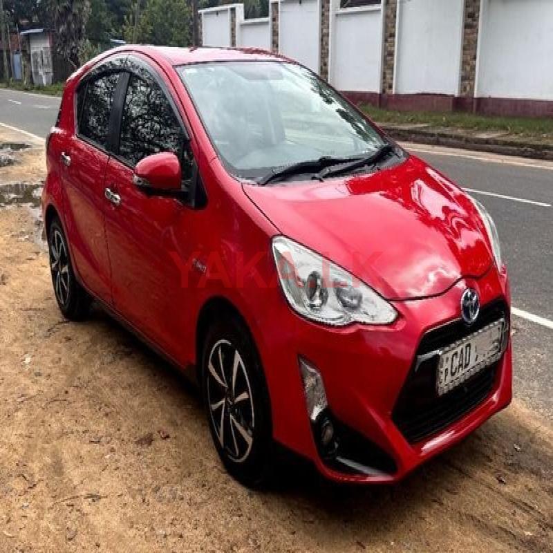 Toyota Aqua G Grade 2013