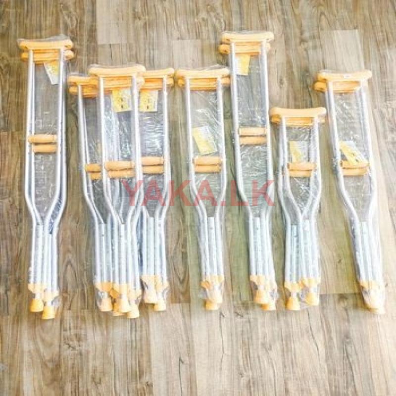 Underarm Crutches