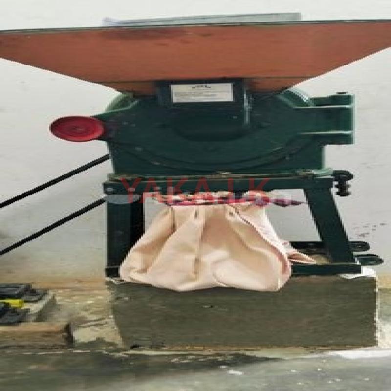 Chilly Cutter Machine