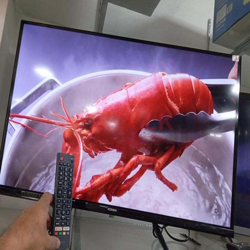 Konka 32 Smart Tv W/remote