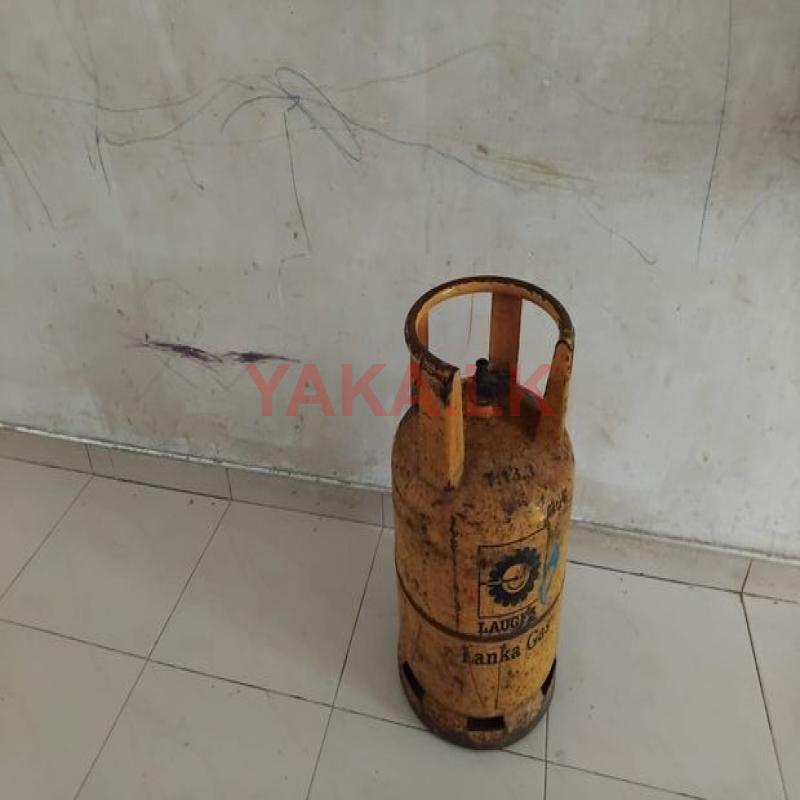 Laughs Gas Cylinder 12.5KG