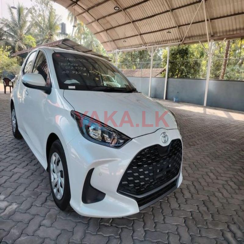 Toyota Yaris X Grade 2024