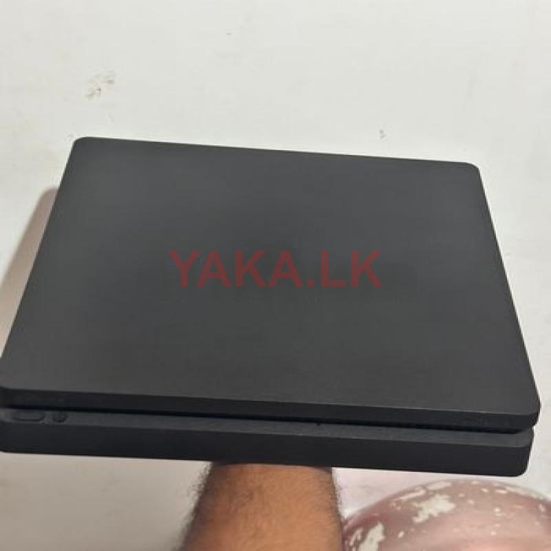 Play Station 4 Slim 1TB (PS4)