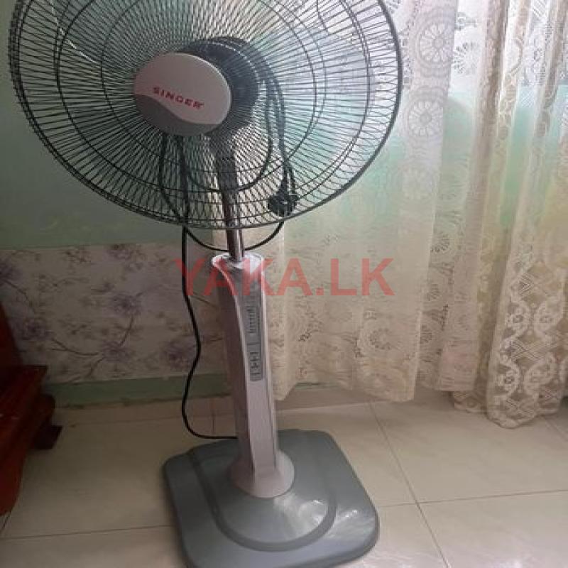 Singer Automatic Pedestal Fan