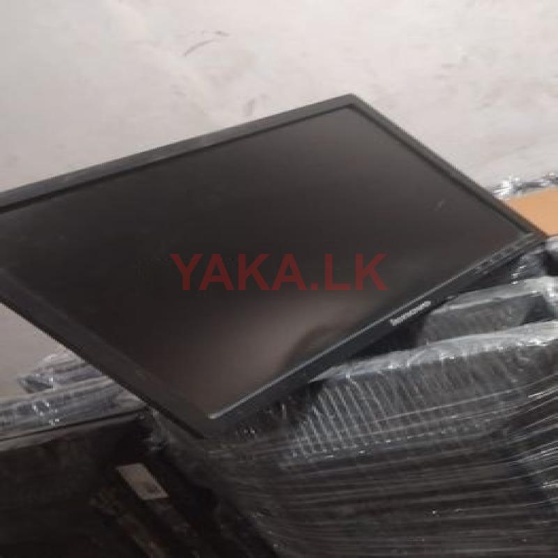 19’Wide LED Moniter