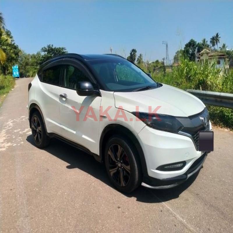Honda Vezel for A Rent