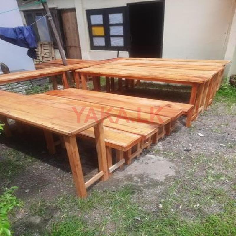 Table And Bench 6ft *1ft Mahogani