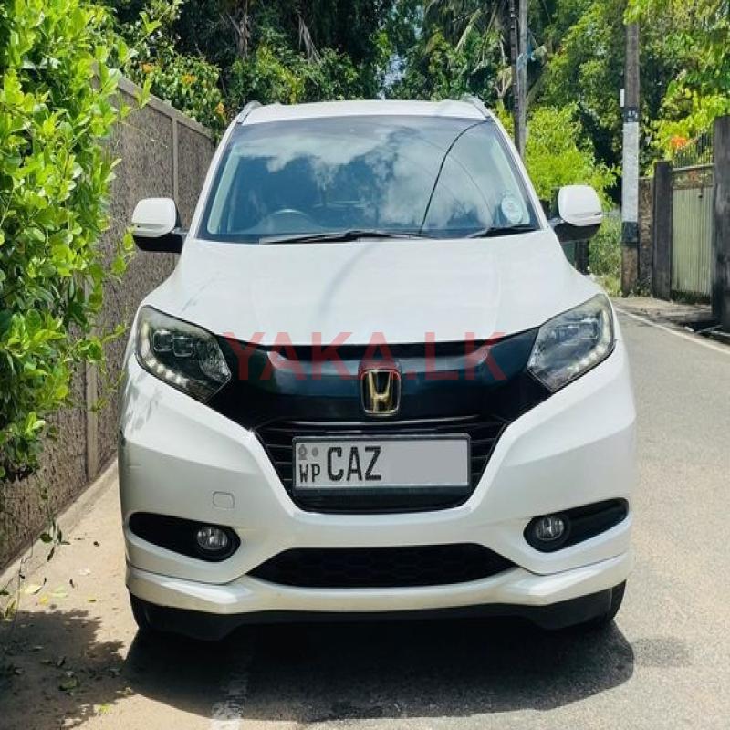 Rent A Jeep - Honda Vezel