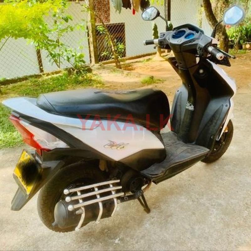 Honda Dio 2012