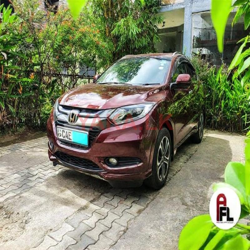 Rent a Car - Honda Vezel