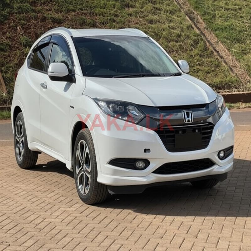 Honda Vezel for Rent