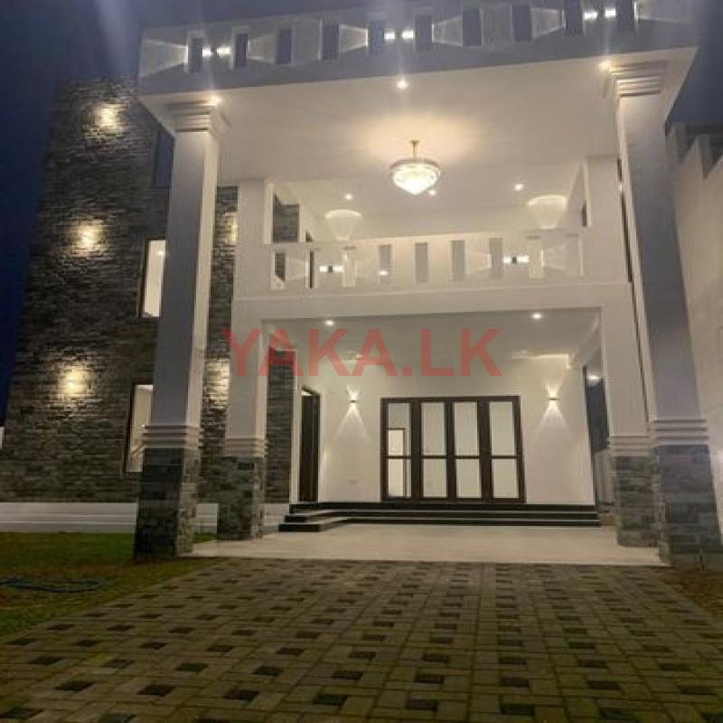 වැඩ අවසාන වී ඉගෙනගෙන අලුත් Box Modern නිවස විකිණිමට මීගමුව