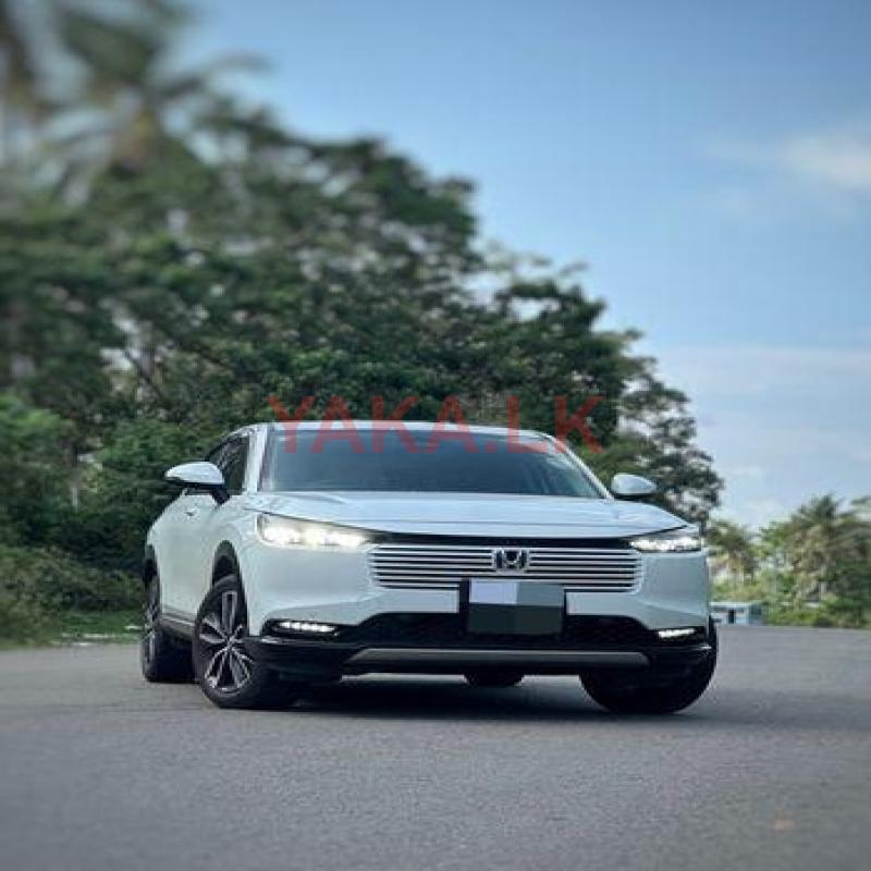 Honda Vezel for Rent