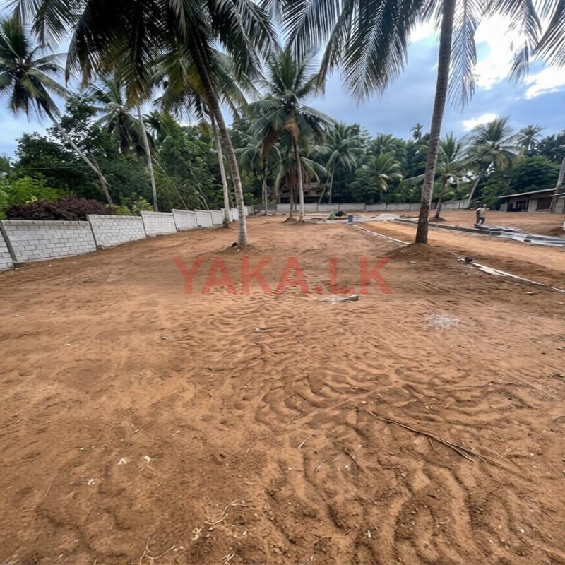 Eco friendly land for sale in panagoda