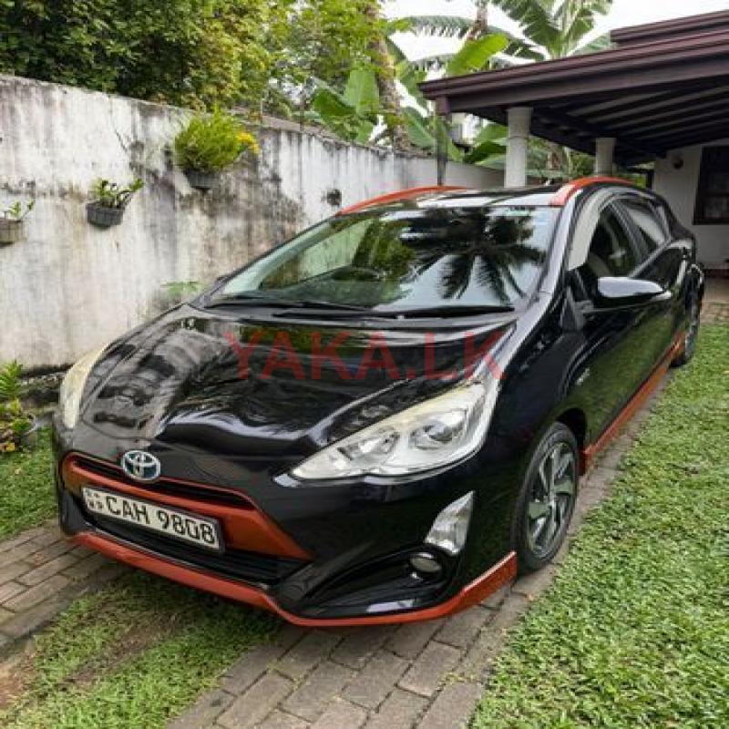 Toyota Aqua X Urban for Rent