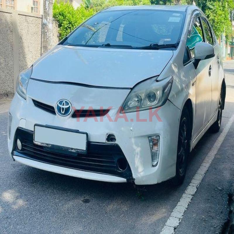 Rent a Car - Toyota Prius