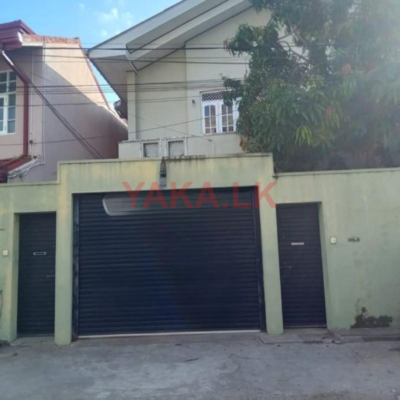 3 Br Spacious House in An Elite Neighbourhood Dehiwela-Facing Mosque
