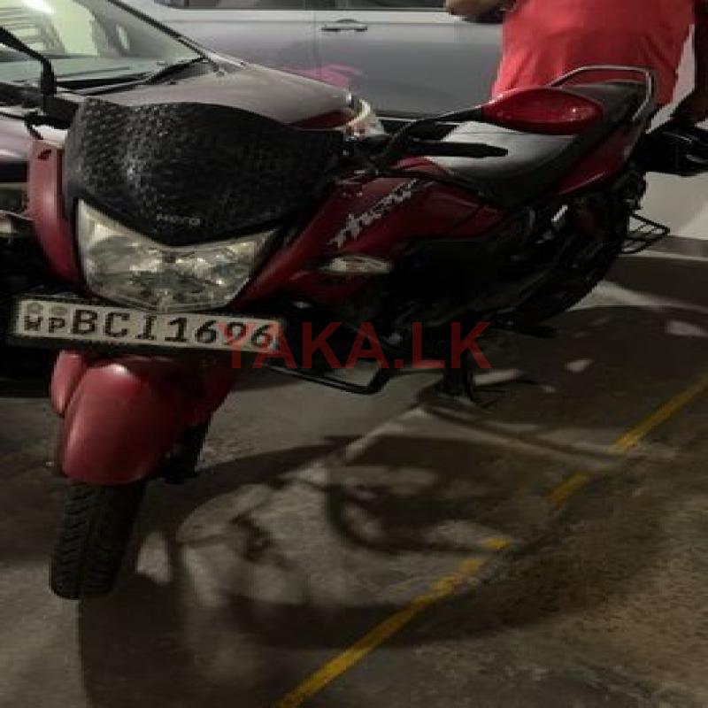 Hero Hunk 150R 2015