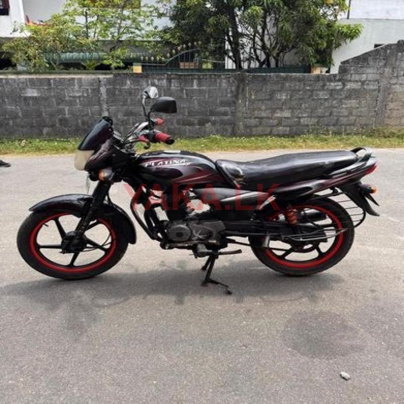 Bajaj Platina 2013