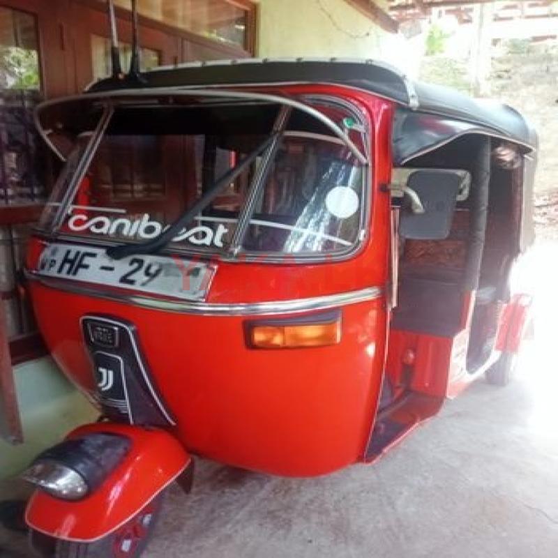 Bajaj RE 2003