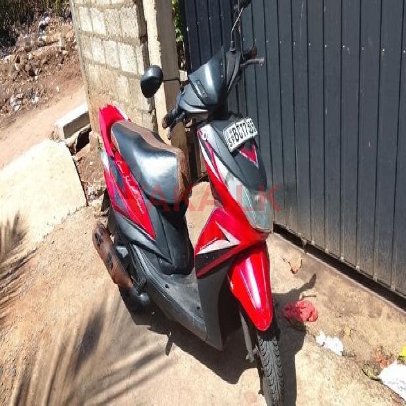 Yamaha Ray ZR 2015